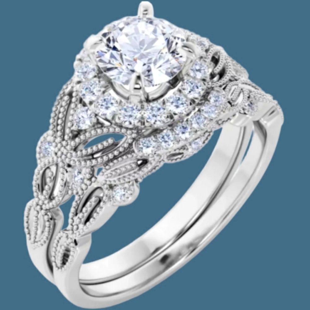 Ladies Elegant Simulated Diamonds Stack Oversized Wedding Ring sz 6